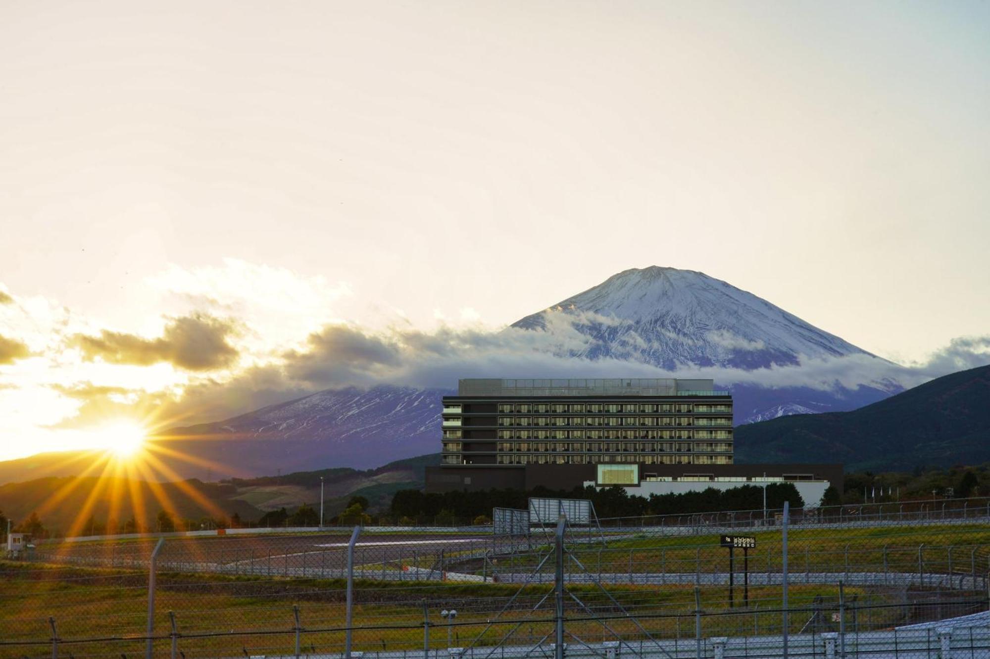 Fuji Speedway Hotel, In The Unbound Collection By Hyatt Oyama  Екстериор снимка